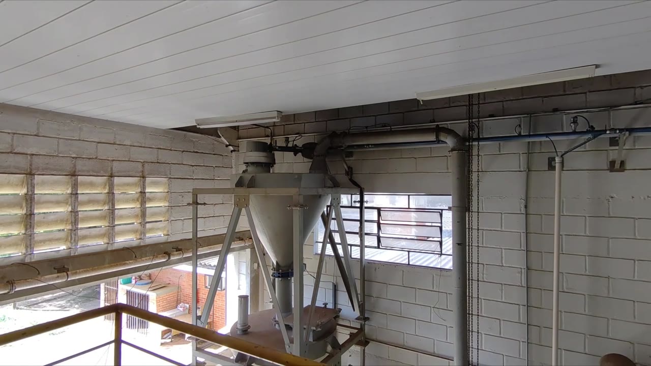 Unidade de transporte pneumático do LabCAF, quadro do vídeo